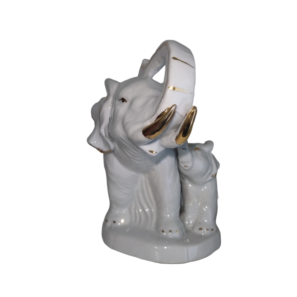 Large Vintage Elephant Figurine White with gold accents - Picture 6 of 7